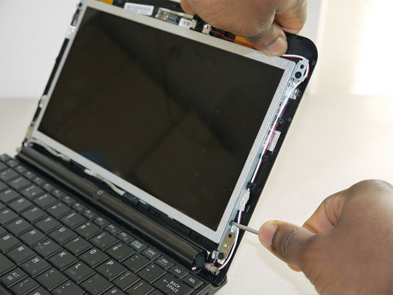 laptop-ekran-tamiri-ankara-servis-hizmeti